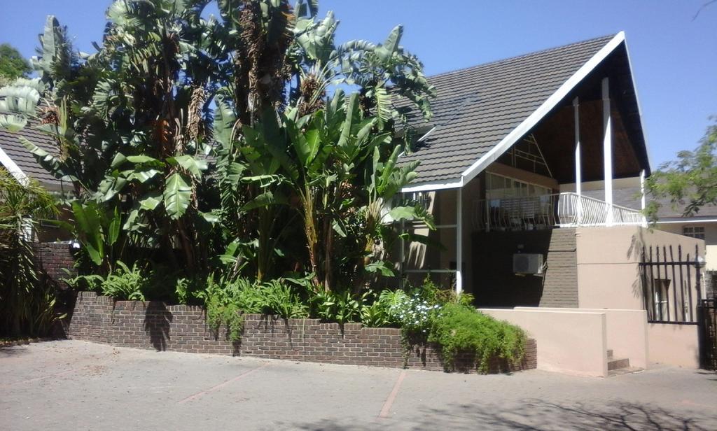 Rustenburg Guesthouse מראה חיצוני תמונה