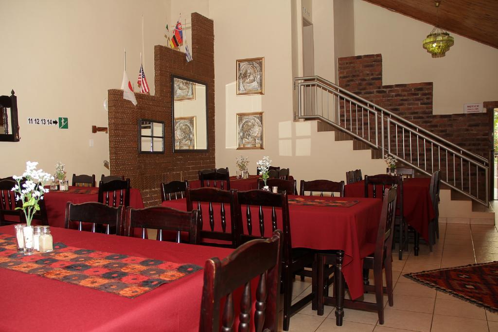 Rustenburg Guesthouse מראה חיצוני תמונה